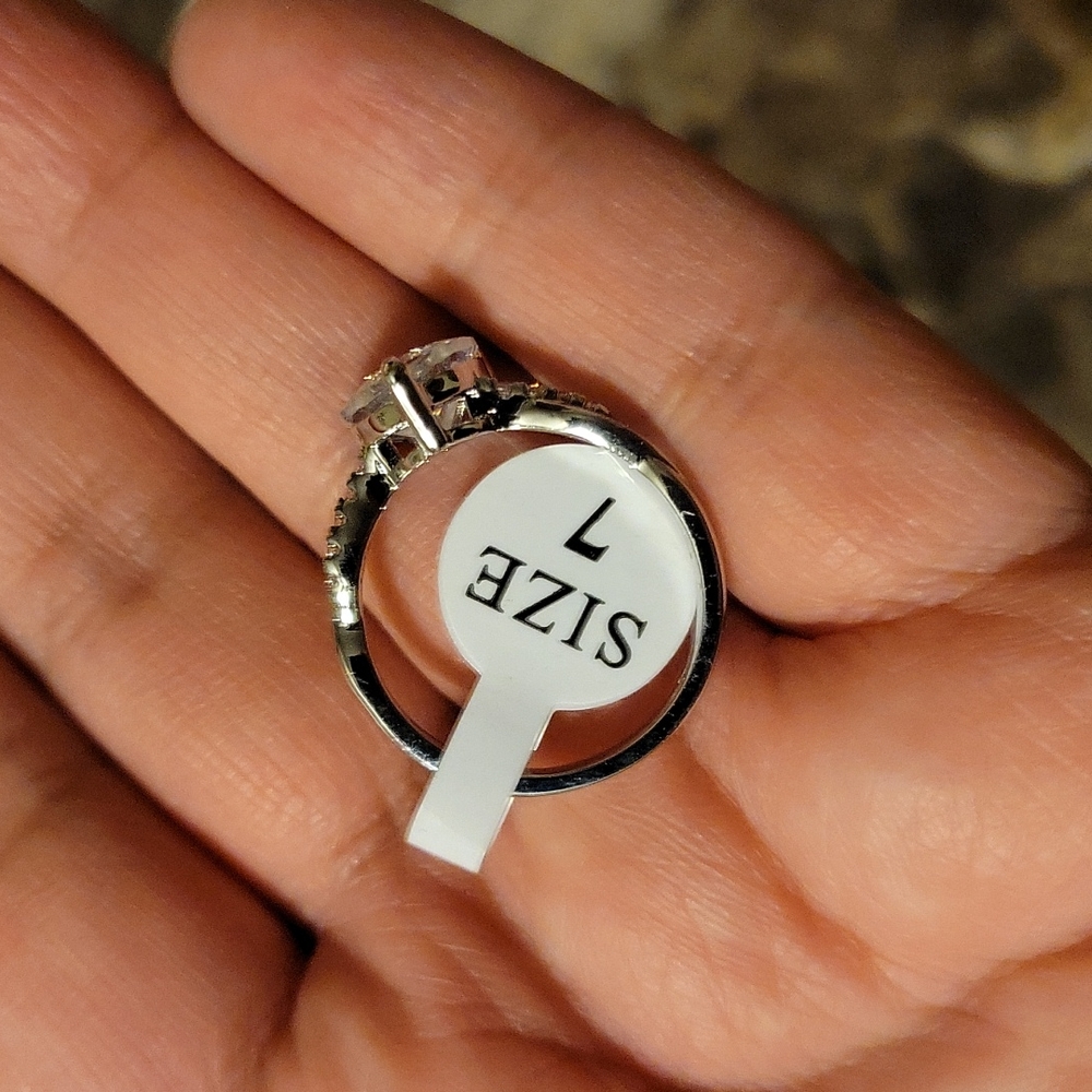 Unworn heart ring - Picture 2 of 3